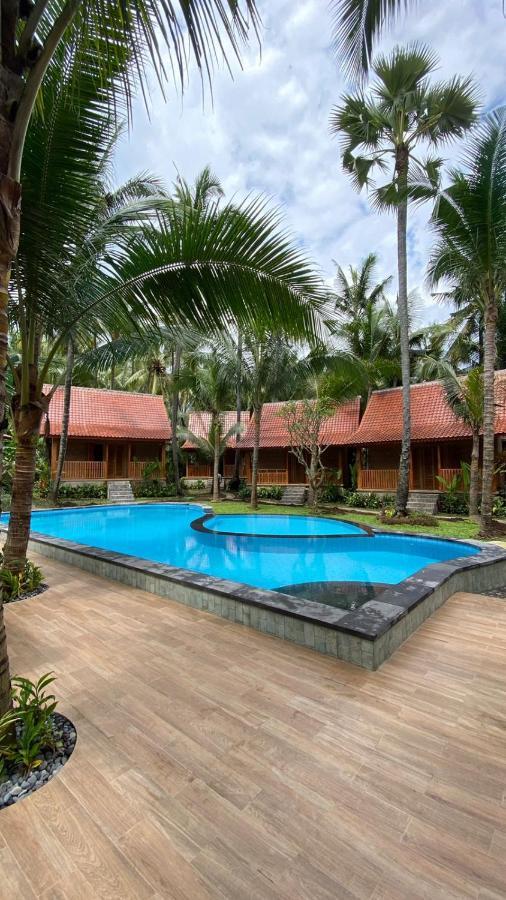 Villa Lova Sambirenteng Gretek Exterior photo